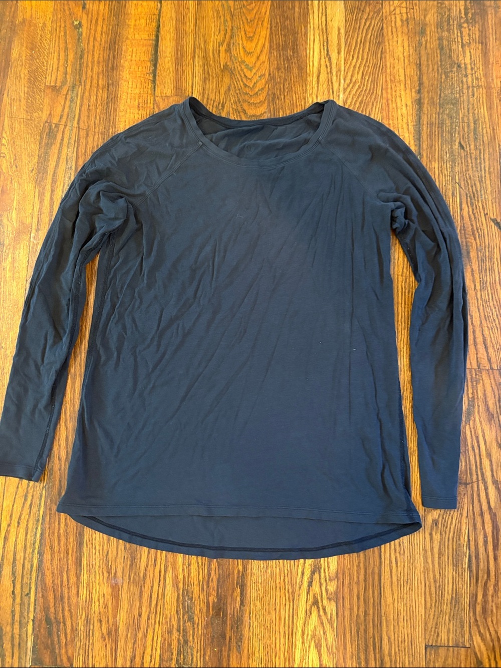 🎉Lululemon athletica Long Sleeve Scoop Neck Tee - Black